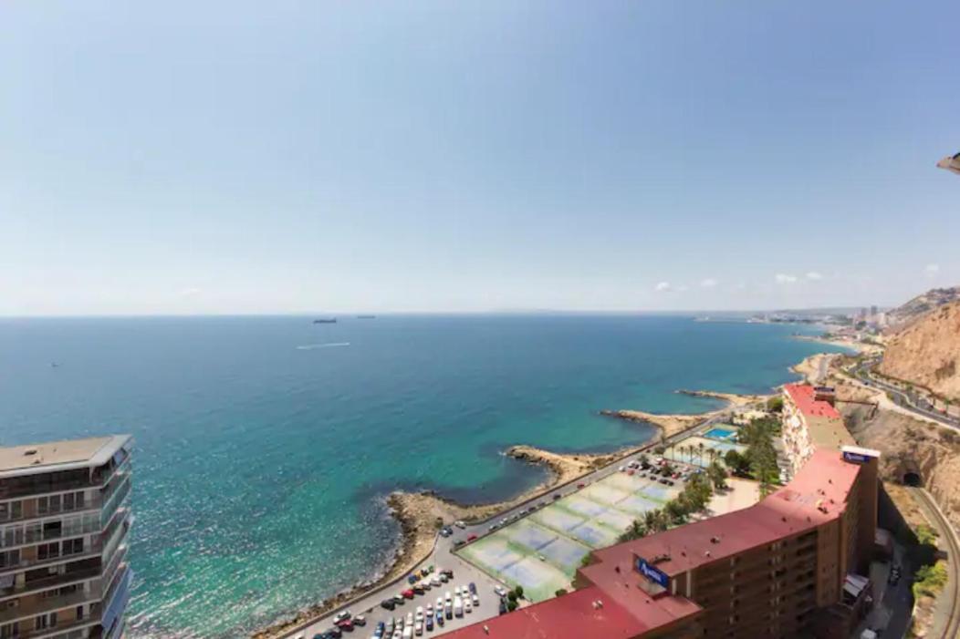 Beach Apartment With Fantastic Seaview Alicante Dış mekan fotoğraf